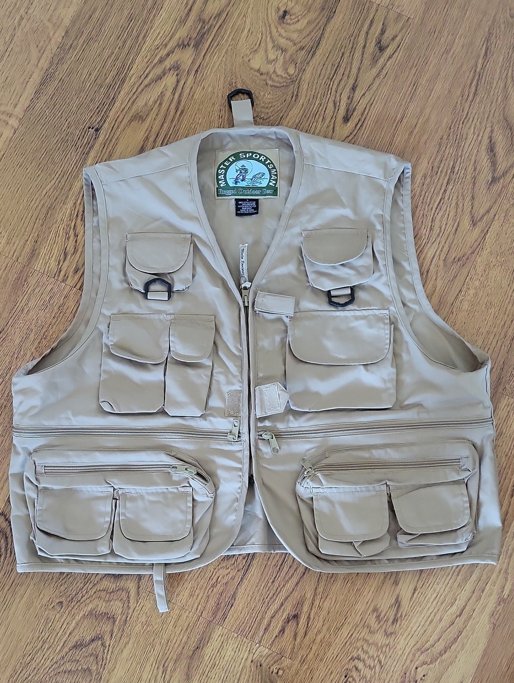 Master Sportsman Fishing Multi-Pocket Utility Vest Tan NWOT